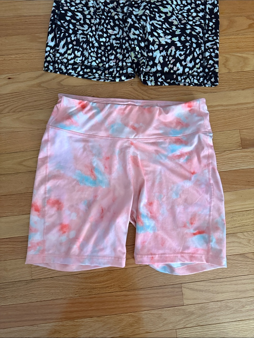 ZELOS❗️BUNDLE❗️Coral Tie-Dye & Leopard Print Biker Shorts - Picture 2 of 6